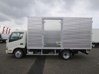 HINO Dutro Aluminum Van 2KG-XZU655M 2025 1,068km_8