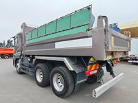 UD TRUCKS Quon Dump 2PG-CW5AL 2022 198,170km_4