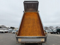 UD TRUCKS Quon Dump 2PG-CW5AL 2022 198,170km_8