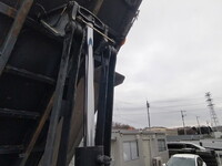 UD TRUCKS Quon Dump 2PG-CW5AL 2022 198,170km_9