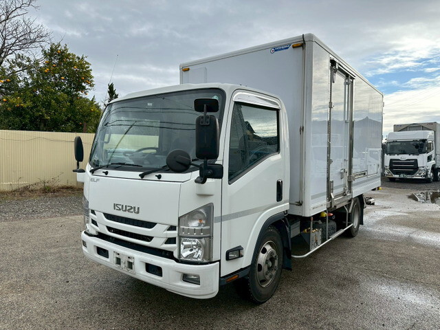 ISUZU Elf Aluminum Van 2RG-NPR88YN 2019 284,000km_1