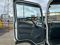 ISUZU Elf Aluminum Van 2RG-NPR88YN 2019 284,000km_21