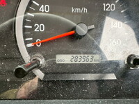 ISUZU Elf Aluminum Van 2RG-NPR88YN 2019 284,000km_32