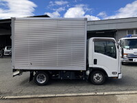ISUZU Elf Aluminum Van TRG-NLR85AN 2015 96,746km_6