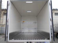 MITSUBISHI FUSO Canter Reefer Van 2PG-FEAV0 2021 2,876km_11