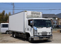 ISUZU Forward Refrigerator & Freezer Truck 2PG-FSR90S2 2018 402,000km_1