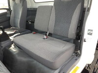 ISUZU Elf Carrier Car TPG-NPR85AN 2018 217,559km_25