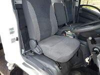 ISUZU Elf Carrier Car TPG-NPR85AN 2018 217,559km_27