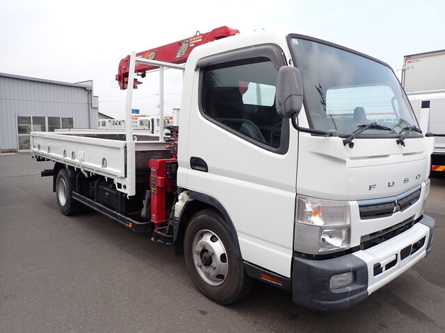 Canter Truck (With 3 Steps Of Cranes)_1