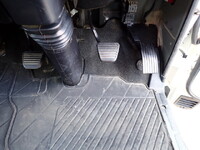 MITSUBISHI FUSO Canter Truck (With 3 Steps Of Cranes) 2PG-FEB90 2020 101,500km_36