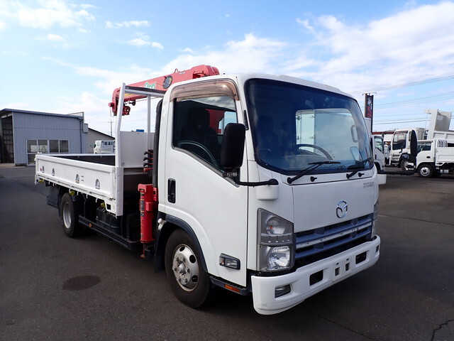 MAZDA Titan Truck (With 4 Steps Of Cranes) SKG-LPR85AR 2011 202,700km