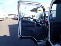 MAZDA Titan Truck (With 4 Steps Of Cranes) SKG-LPR85AR 2011 202,700km_31