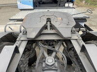 UD TRUCKS Quon Trailer Head 2PG-GK6DAD 2025 2,000km_8