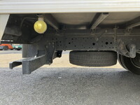 ISUZU Elf Aluminum Van TPG-NNR85AN 2019 196,203km_22