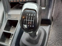 ISUZU Giga Trailer Head PJ-EXZ52J6 2007 826,574km_22