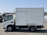 TOYOTA Dyna Refrigerator & Freezer Truck KK-XZU306 2004 129,871km_4
