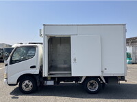 TOYOTA Dyna Refrigerator & Freezer Truck KK-XZU306 2004 129,871km_6
