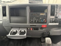 ISUZU Elf Aluminum Van TPG-NLR85N 2015 110,800km_33