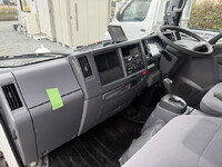 ISUZU Elf Aluminum Van TPG-NLR85N 2015 110,800km_39