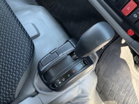 HINO Dutro Aluminum Van 2RG-XZC605M 2020 121,900km_35