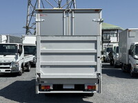 HINO Dutro Aluminum Van 2RG-XZC605M 2020 121,900km_6