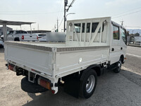 HINO Dutro Double Cab TKG-XZU605M 2013 81,000km_4
