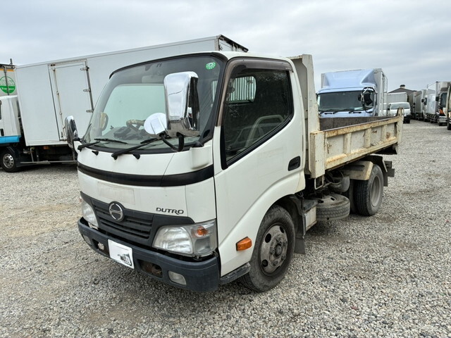 HINO Dutro Dump BKG-XZU314T 2011 160,000km