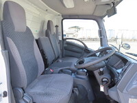 ISUZU Elf Aluminum Van TRG-NNR85AN 2019 65,500km_21