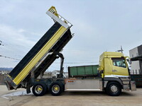 MITSUBISHI FUSO Super Great Dump QKG-FV60VY 2017 397,000km_20