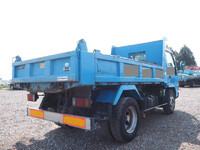 ISUZU Elf Dump PB-NKR81N 2006 135,247km_4