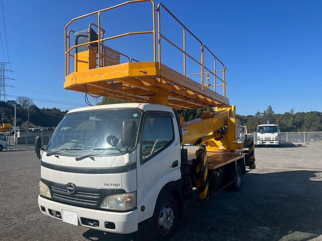 HINO Dutro Cherry Picker BDG-XZU424M 2009 27,589km