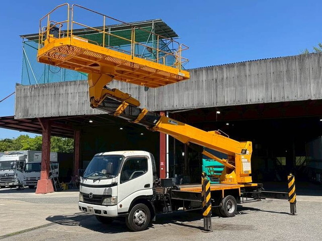 Dutro Cherry Picker_1