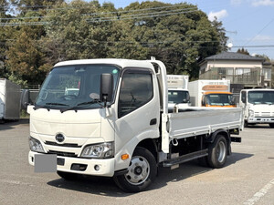 HINO Dutro Flat Body 2RG-XZU645M 2021 61,029km_1