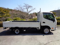 TOYOTA Toyoace Flat Body 2DG-GDY231 2022 16,800km_6