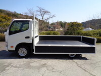 TOYOTA Toyoace Flat Body 2DG-GDY231 2022 16,800km_9