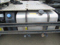 UD TRUCKS Quon Trailer Head 2PG-GK5AAB 2018 590,900km_21