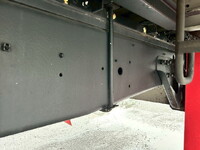 ISUZU Giga Aluminum Wing QKG-CYJ77B 2017 637,000km_32