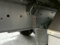 ISUZU Giga Aluminum Wing QKG-CYJ77B 2017 637,000km_33