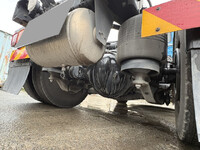 UD TRUCKS Quon Trailer Head QKG-GK6XAB 2017 733,000km_18