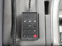 UD TRUCKS Quon Trailer Head QKG-GK6XAB 2017 733,000km_25