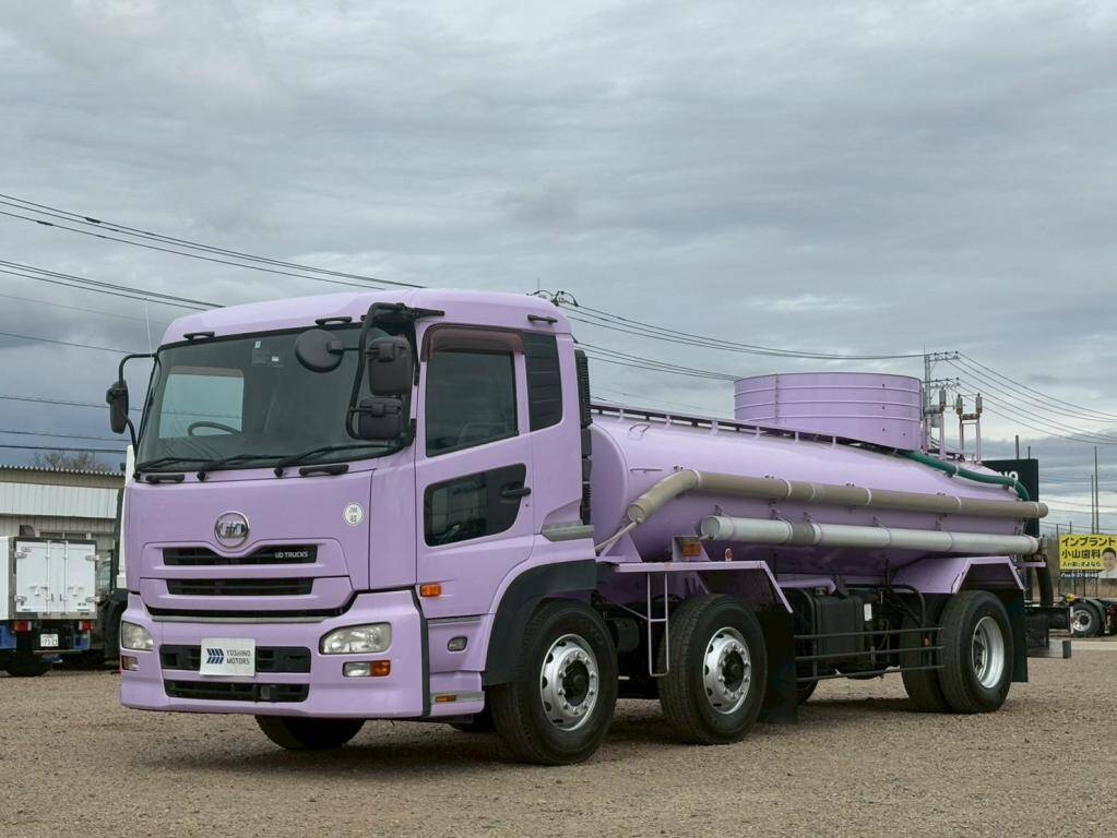 UD TRUCKS Quon Vacuum Truck QDG-CV5YL 2013 165,000km