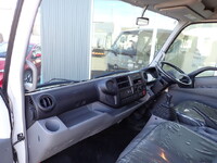 HINO Dutro Double Cab TKG-XZU710M 2019 38,400km_23