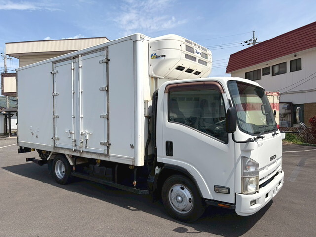 Elf Refrigerator & Freezer Truck_1