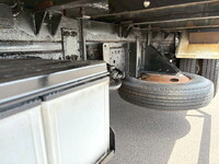 ISUZU Elf Refrigerator & Freezer Truck BKG-NPR85AN 2011 320,027km_16