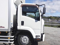 ISUZU Forward Refrigerator & Freezer Truck LKG-FTR90T2 2015 559,000km_5
