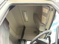 UD TRUCKS Quon Aluminum Wing 2RG-CG5FA 2023 174,000km_22