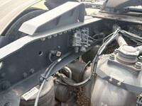 UD TRUCKS Quon Trailer Head 2PG-GK5AAD 2022 608,000km_13