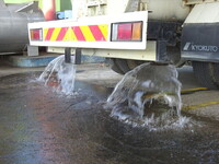 ISUZU Elf Sprinkler Truck SKG-NPR85YN 2012 31,128km_37