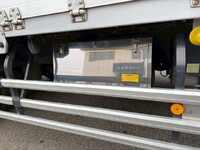 ISUZU Giga Aluminum Wing QKG-CYL77B 2017 629,780km_19