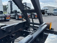 HINO Ranger Container Carrier Truck LKG-FJ7JGAA 2011 628,000km_9